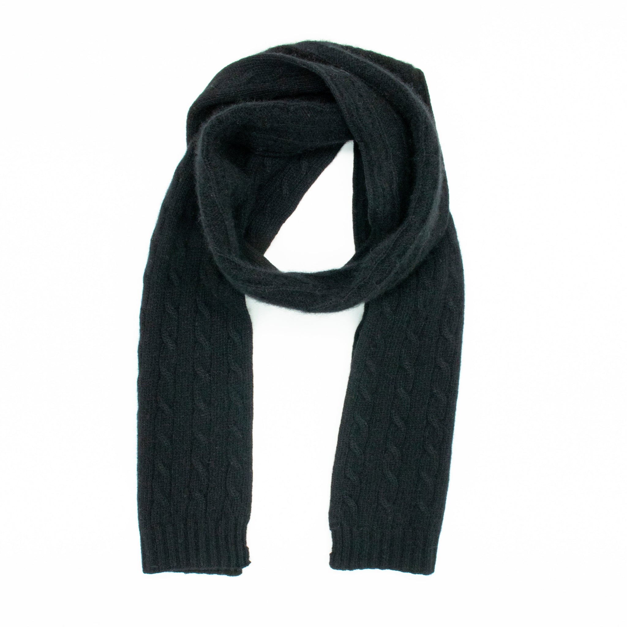 CASHMERE SCARF IN CABLES DESIGN-1